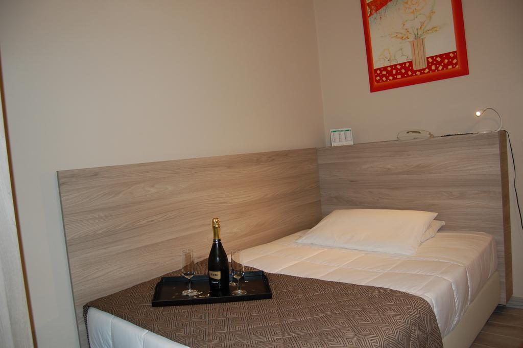 Hotel Citta' Ливорно Экстерьер фото